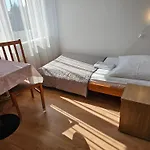 Eden 24h Hotel