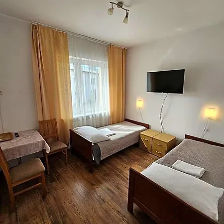Hotel Eden 24h