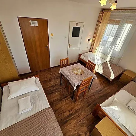 Hotel Eden 24h